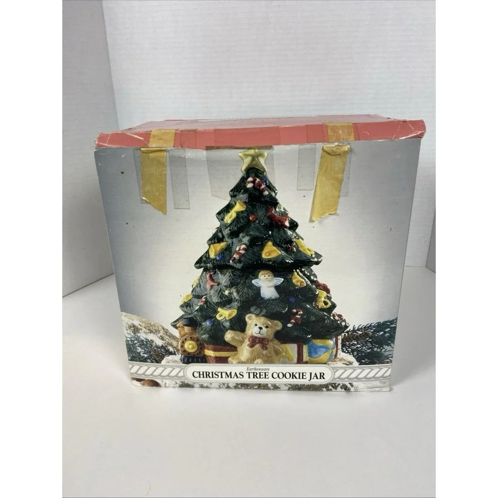 Vtg Earthenware Christmas Tree Cookie Jar w/Lid Home Trends Ceramic Kitchen